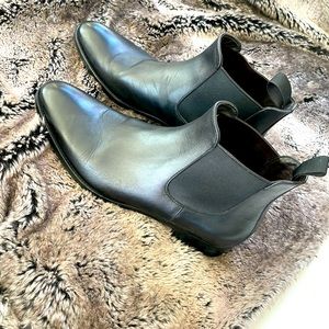 Excellent condition men’s boots